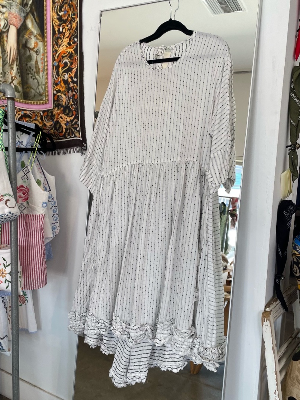 Priveh Dropped Shoulder Polka Dot Midi Dress
